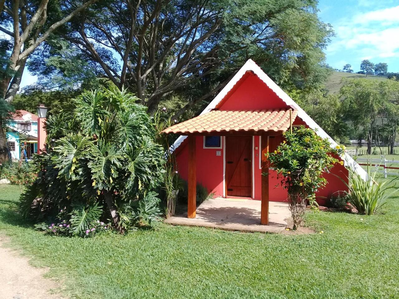 Pousada Chales Da Estalagem São Bento do Sapucaí Exterior photo